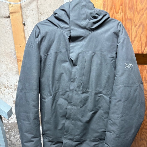 Arc’teryx Thorsen parka - Picture 1 of 2